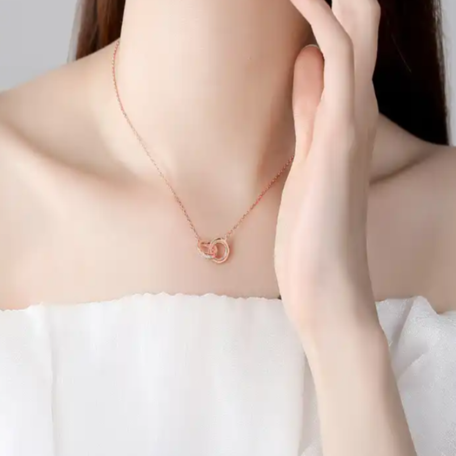 Rose Gold Plated Petite Interlocking Circles Cubic Zirconia Gemstones Charm Necklace